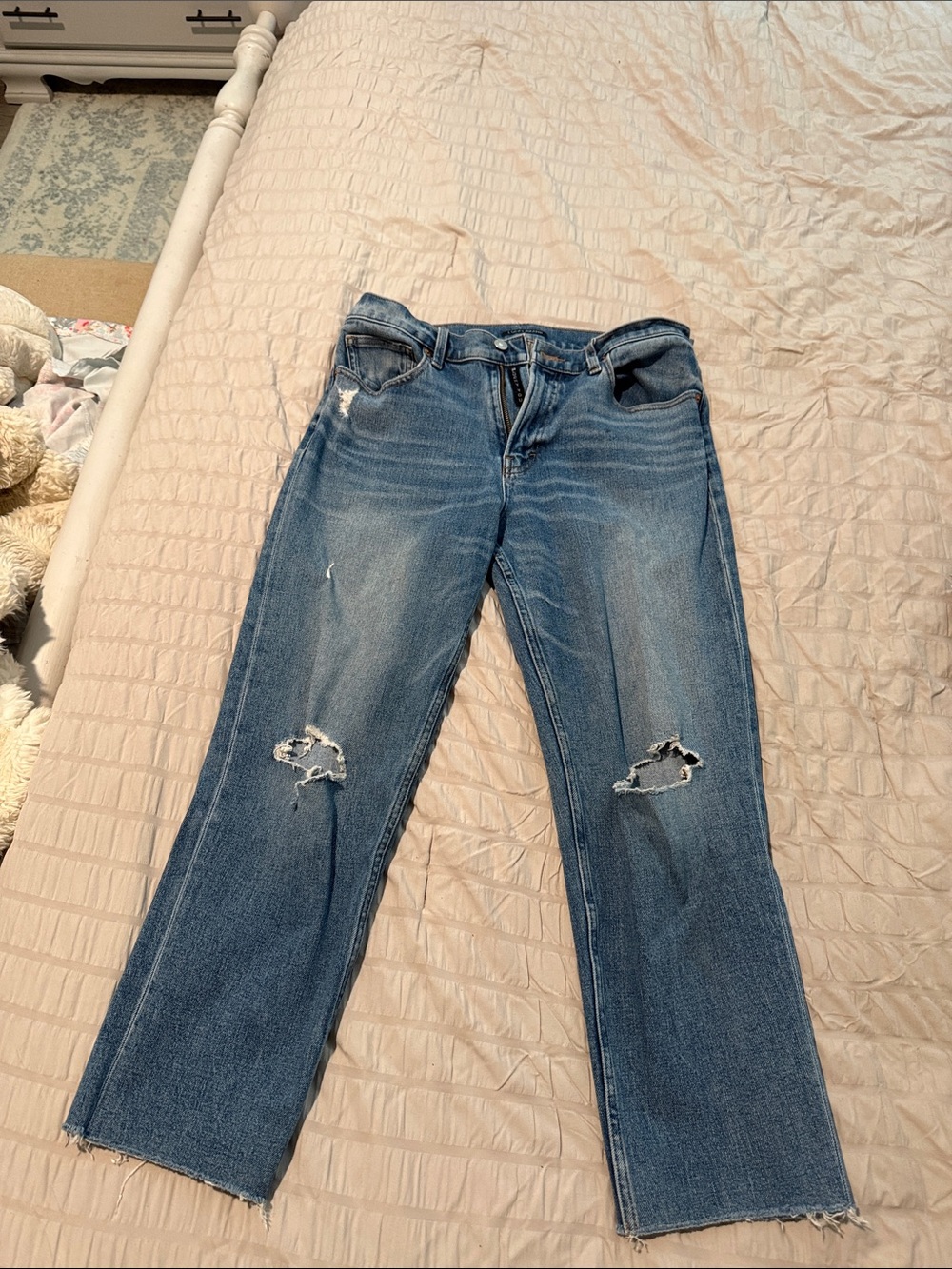 Lucky Brand Medium Blue Distressed Straight-Leg Women's Jeans